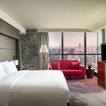 Отель Sofitel Куньмин Экстерьер фото