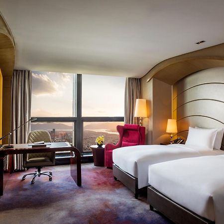 Отель Sofitel Куньмин Экстерьер фото